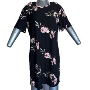 Rue21 Tee Shirt Dress Black Floral Knee Length Short Sleeve Poly Spandex 1X